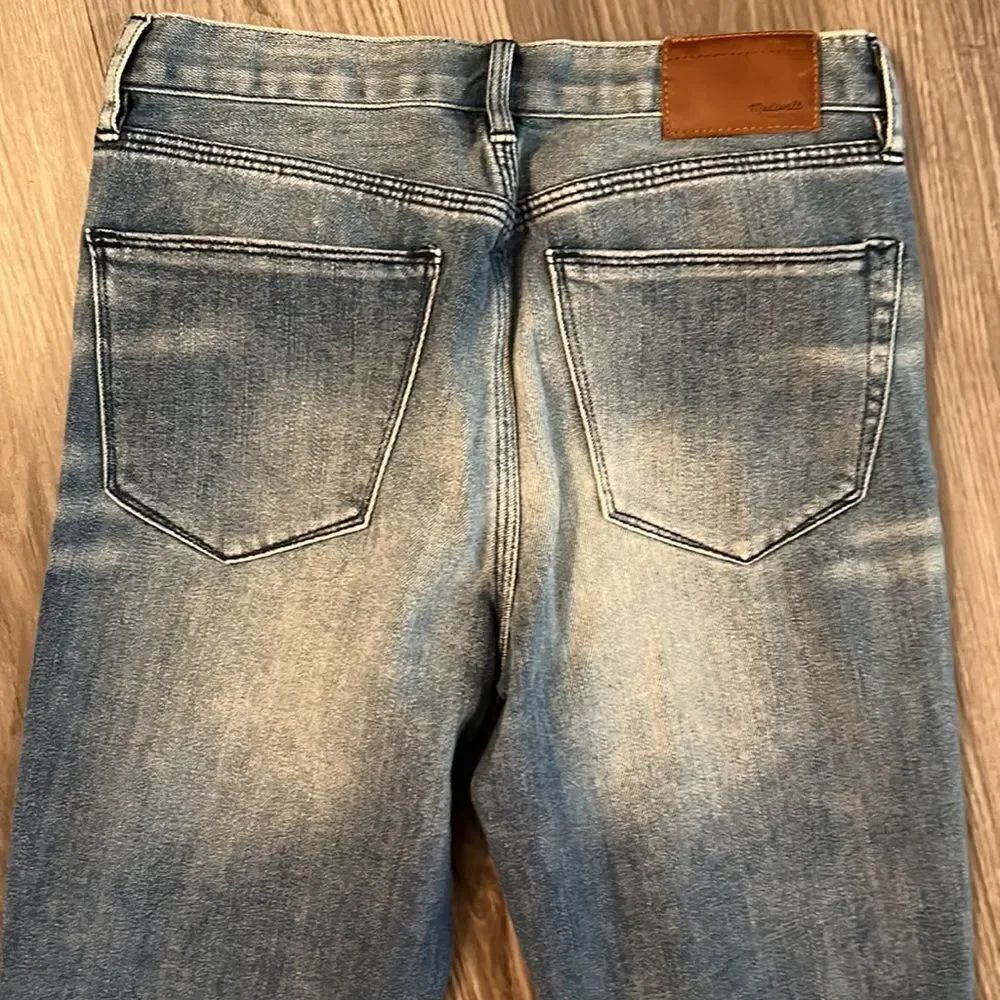 MADEWELL HIGH RISER SKINNY SKINNY JEANS IN MAZZY WASH NO DISTRESSING SIZE 25X32 - Picture 9 of 10